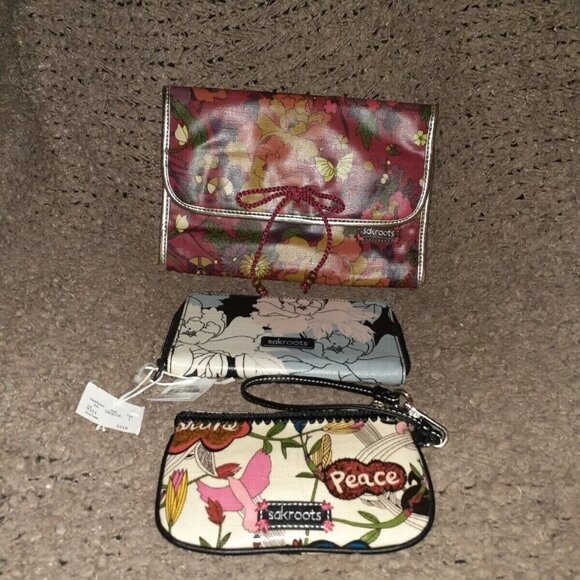 SAKROOTS-Artist Circle-PEACE WRISTLET-BLACK PEONY WALLET-TRAVEL ORGANIZER LOT - Picture 1 of 9